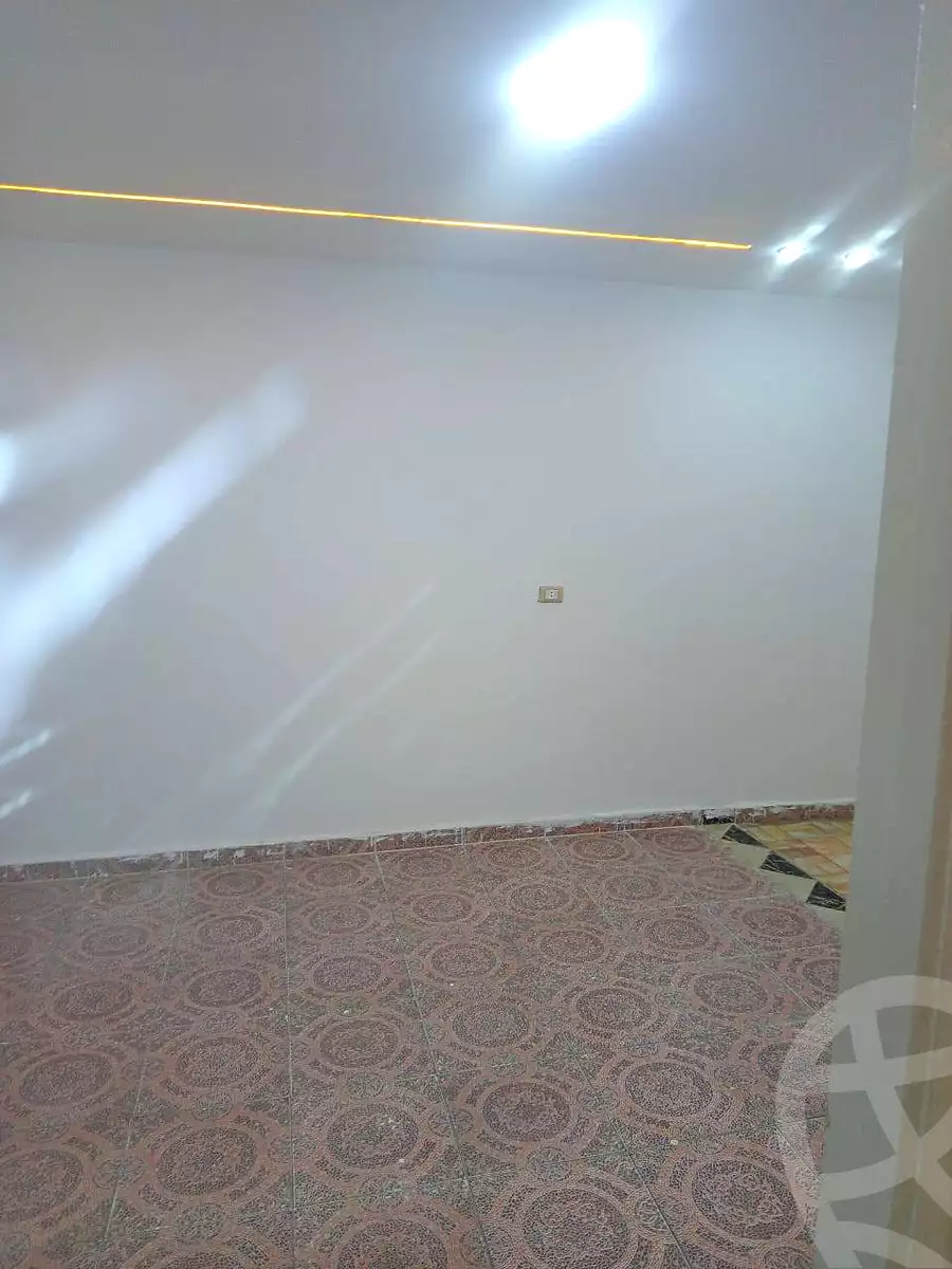 https://aqarmap.com.eg/ar/listing/6806457-for-sale-alexandria-l-jmy-lbytsh-ibrahim-othman-st