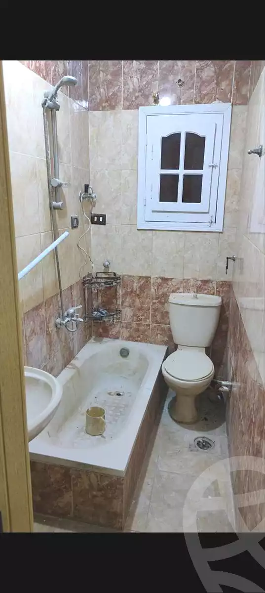 https://aqarmap.com.eg/en/listing/6806598-for-sale-alexandria-lsywf-el-falki