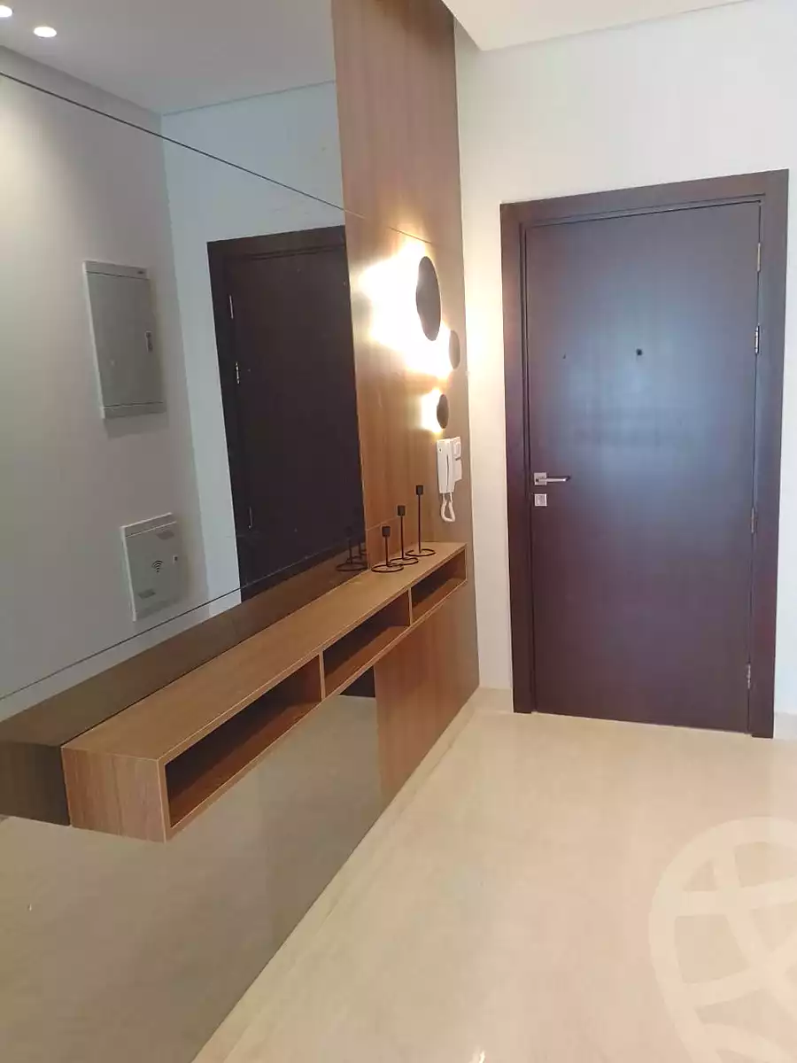 https://aqarmap.com.eg/en/listing/6806658-for-sale-cairo-new-cairo-compounds-lakeview-residence