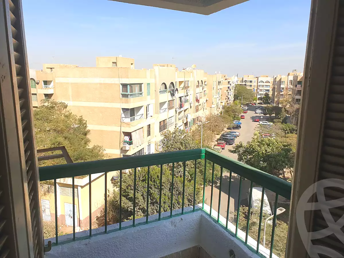 https://aqarmap.com.eg/ar/listing/6806818-for-sale-cairo-el-sheikh-zayed-city-el-hay-elawel-street-10