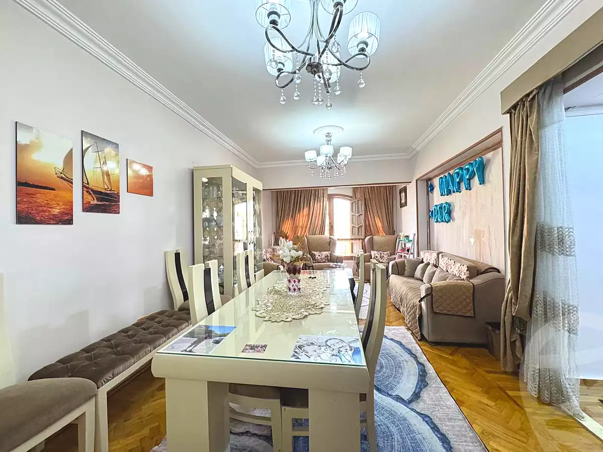 https://aqarmap.com.eg/en/listing/6806820-for-sale-cairo-el-sheikh-zayed-city-el-hay-elawel-street-10