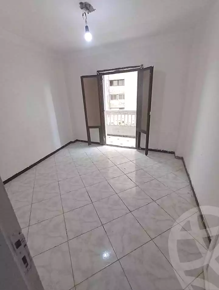 https://aqarmap.com.eg/ar/listing/6807088-for-sale-alexandria-sydy-bshr-sydy-bshr-bhry-shr-khld-bn-lwlyd