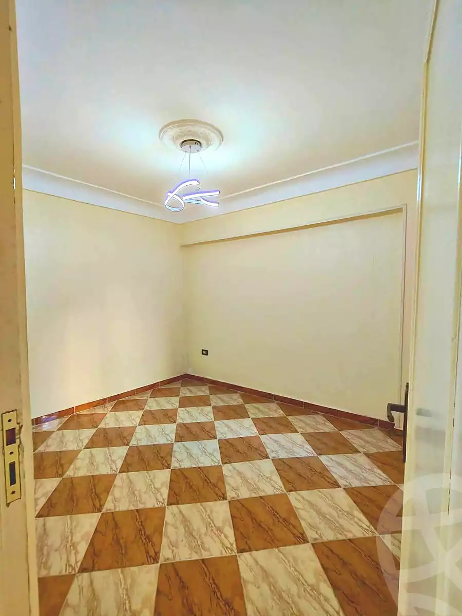 https://aqarmap.com.eg/en/listing/6807726-for-sale-alexandria-l-jmy-el-hanouvel-al-haded-we-al-soulb-st