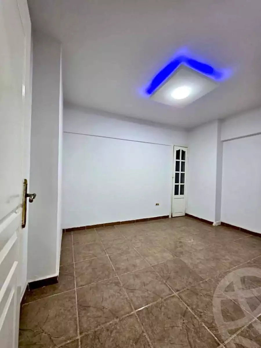 https://aqarmap.com.eg/en/listing/6807740-for-sale-alexandria-el-asafra-menaa-aghadir-st