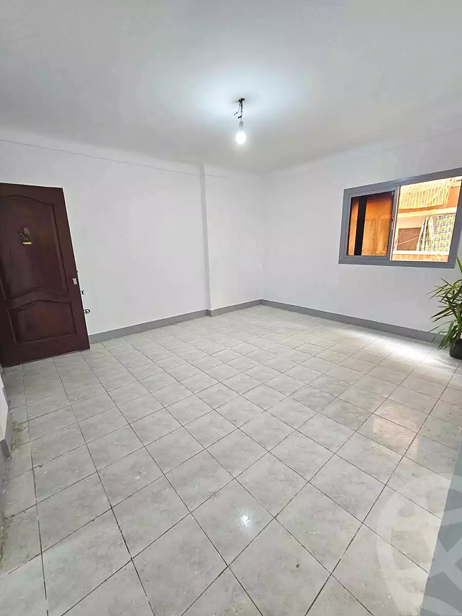 https://aqarmap.com.eg/ar/listing/6807748-for-sale-alexandria-sydy-bshr-sydy-bshr-bhry-amr-el-nogomy-st