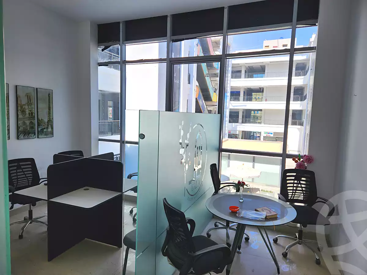 https://aqarmap.com.eg/ar/listing/6617376-for-rent-cairo-new-cairo-90th-street-south-teseen-st