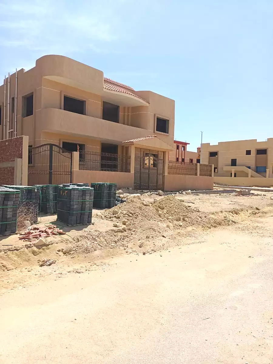 https://aqarmap.com.eg/ar/listing/6808279-for-sale-cairo-6th-of-october-compounds-gupco-compound-gulf-of-suez-petroleum-co