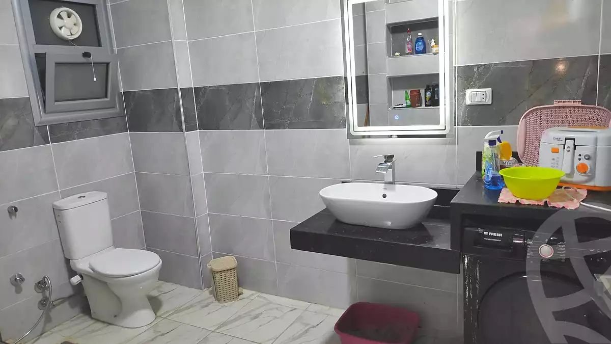 https://aqarmap.com.eg/en/listing/6808434-for-sale-alexandria-moharram-bey