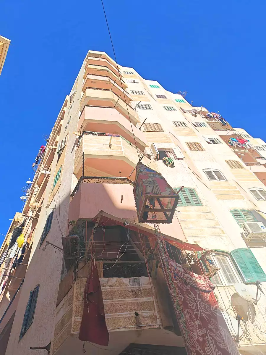 https://aqarmap.com.eg/en/listing/6808428-for-sale-alexandria-l-jmy-el-hanouvel-al-asdakaa-st