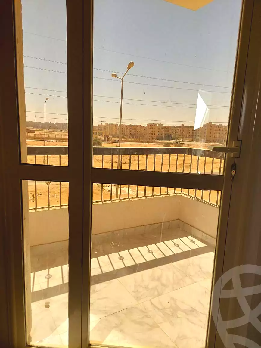 https://aqarmap.com.eg/ar/listing/6808418-for-sale-cairo-6th-of-october-el-tawsaat-el-shamalya-hy-2000-qt