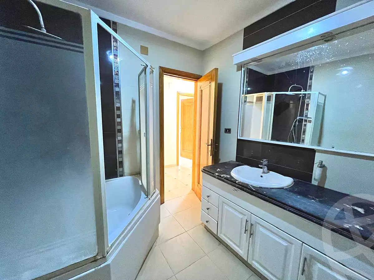 https://aqarmap.com.eg/en/listing/6808812-for-rent-cairo-dokki-mohey-el-din-abo-el-ezz