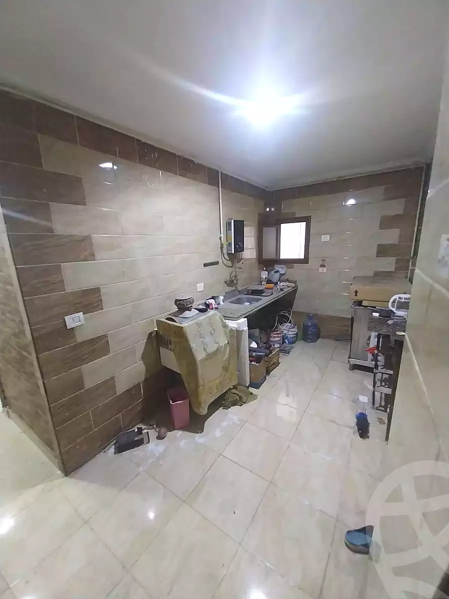 https://aqarmap.com.eg/ar/listing/6809037-for-sale-alexandria-sydy-bshr-sydy-bshr-bhry-shr-mhmwd-l-yswy