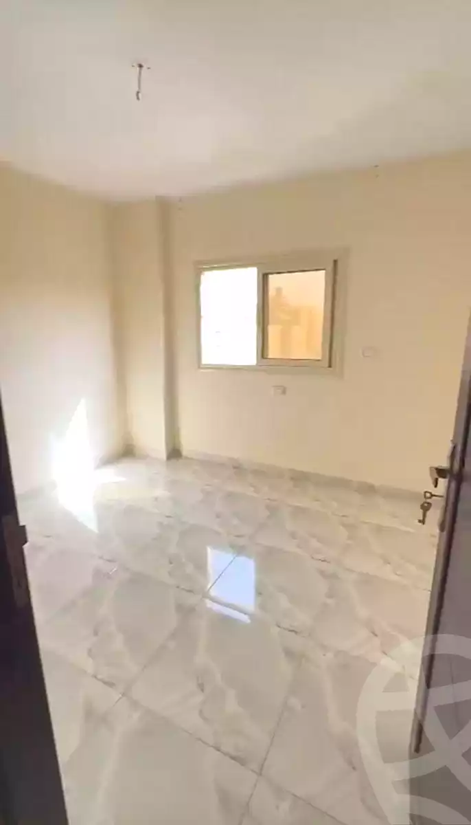 https://aqarmap.com.eg/ar/listing/6809804-for-sale-cairo-6th-of-october-el-ahyaa-neighborhood-5th-street-2