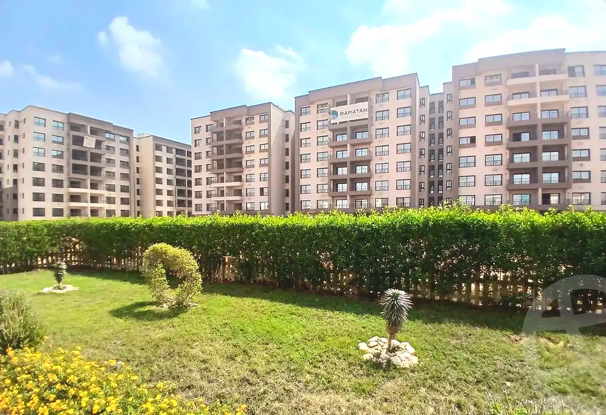https://aqarmap.com.eg/en/listing/6809786-for-sale-cairo-new-administrative-capital-r8-rmtn