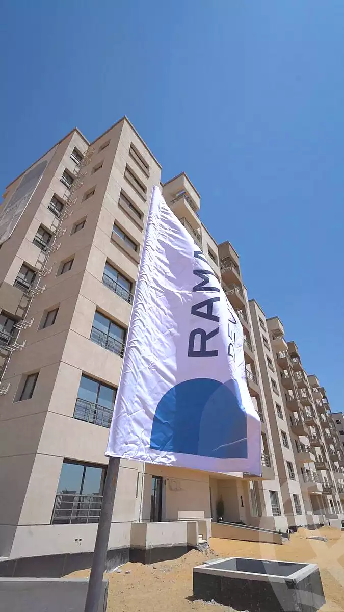 https://aqarmap.com.eg/en/listing/6809930-for-sale-cairo-new-administrative-capital-r8-rmtn