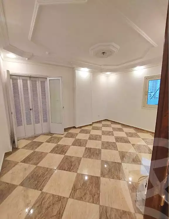 https://aqarmap.com.eg/ar/listing/6810384-for-sale-alexandria-el-asafra-l-sfr-bhry