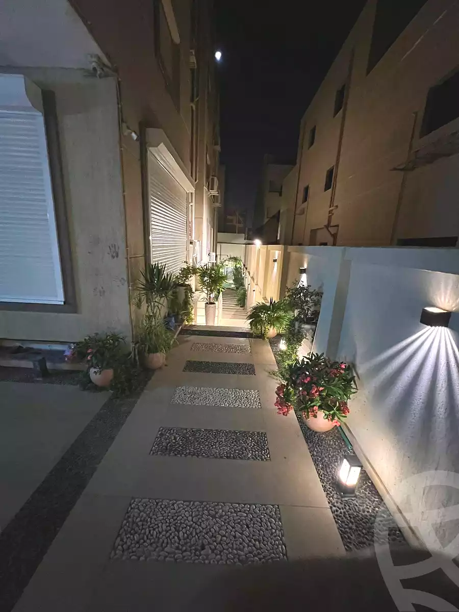 https://aqarmap.com.eg/en/listing/6810558-for-sale-cairo-new-cairo-el-kornfol-el-kornfol-7