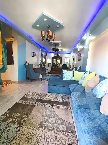 https://aqarmap.com.eg/ar/listing/6810628-for-sale-alexandria-l-jmy-lbytsh-al-kaada-st
