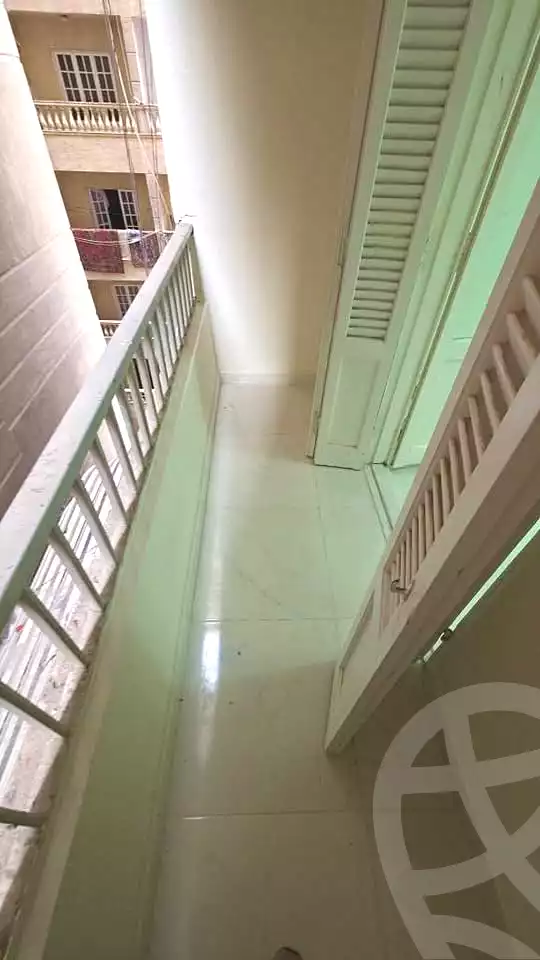 https://aqarmap.com.eg/en/listing/6810787-for-sale-alexandria-el-asafra-al-molazem-basiowni-st