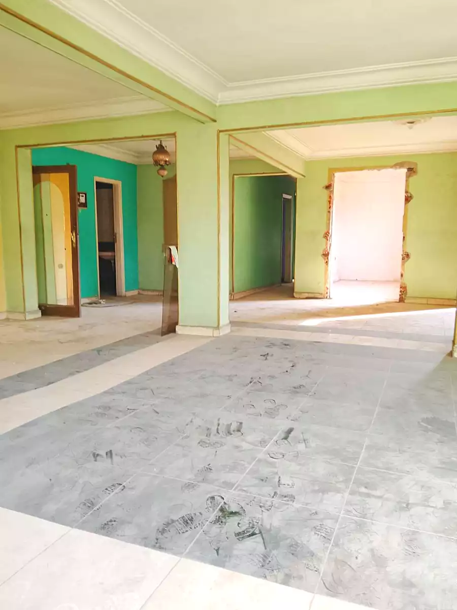 https://aqarmap.com.eg/ar/listing/6811027-for-sale-cairo-helwan-sherif-st