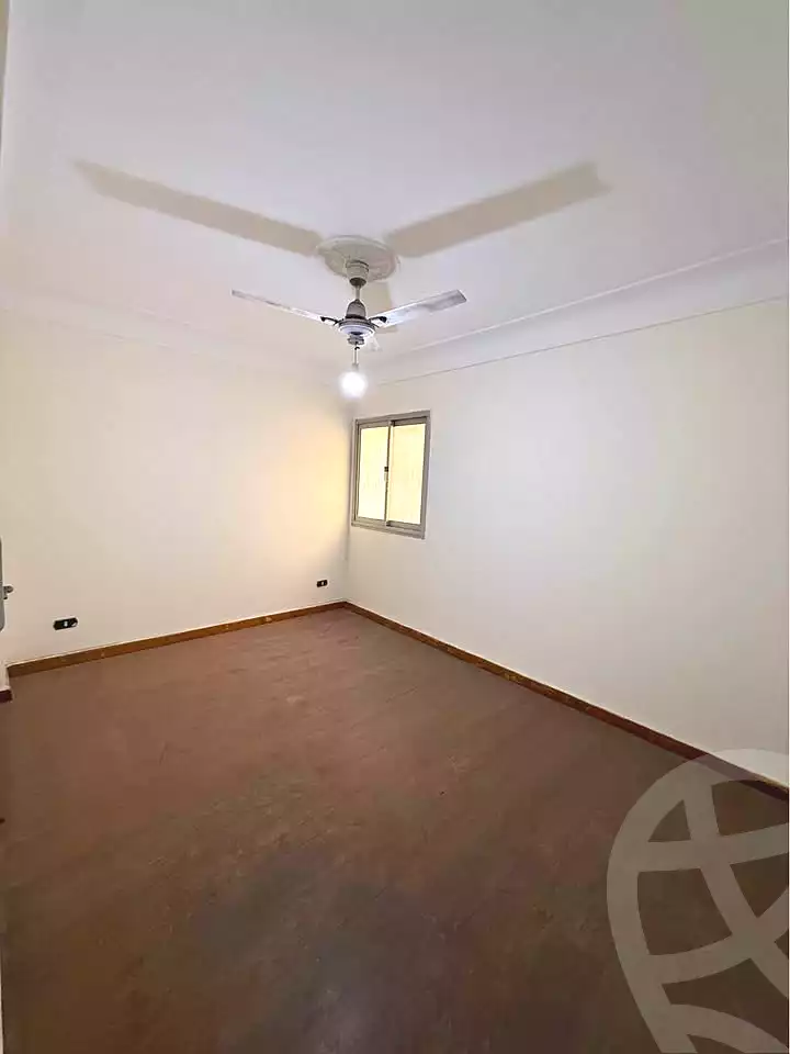 https://aqarmap.com.eg/ar/listing/6811128-for-sale-alexandria-el-asafra-ahmed-tiesser-st