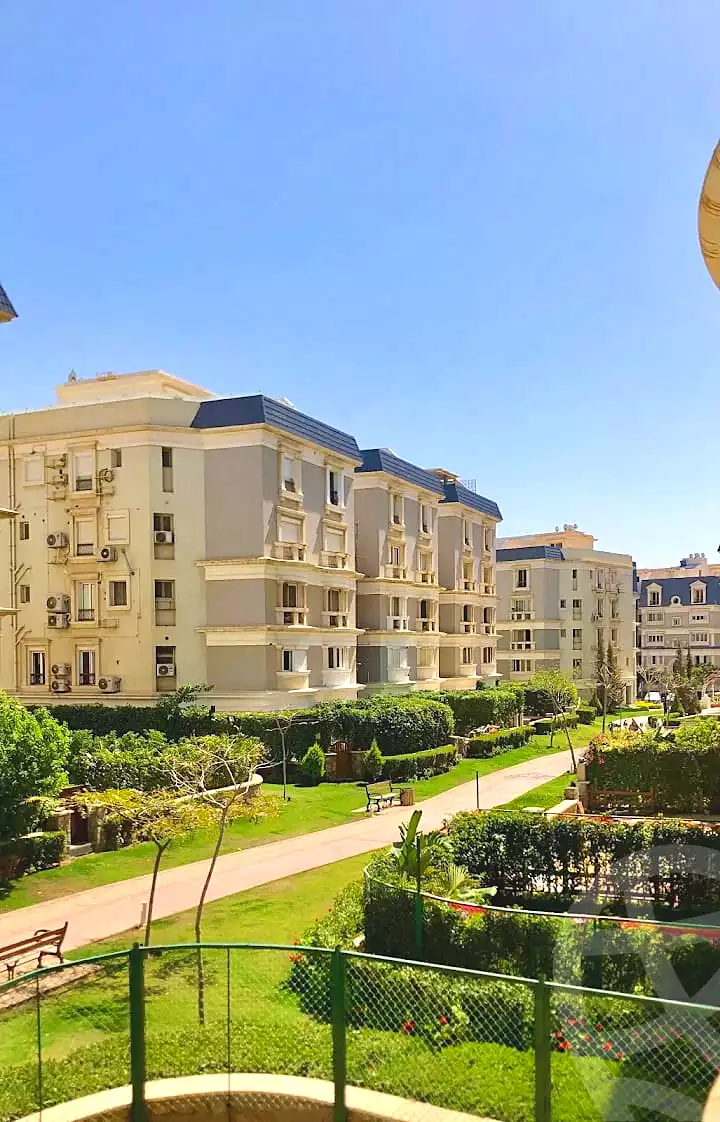 https://aqarmap.com.eg/en/listing/6811135-for-sale-cairo-new-cairo-compounds-mwntn-fyw-y-syty-club-park-mountain-view-icity