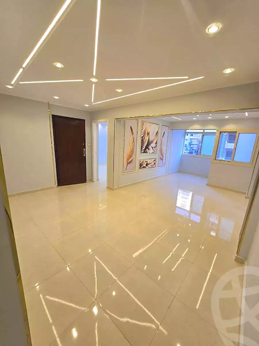https://aqarmap.com.eg/ar/listing/6811442-for-sale-alexandria-el-mandara-shr-jml-bd-lnsr