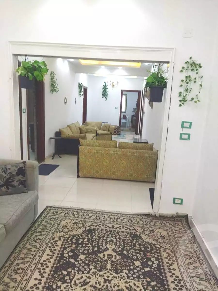 https://aqarmap.com.eg/en/listing/6811500-for-rent-alexandria-camp-cesar