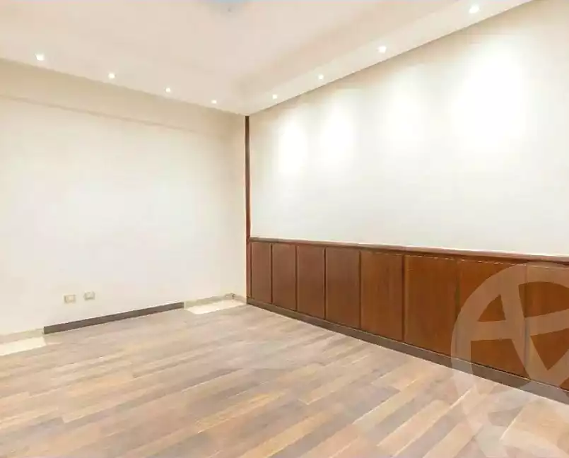 https://aqarmap.com.eg/en/listing/6811686-for-sale-alexandria-moharram-bey