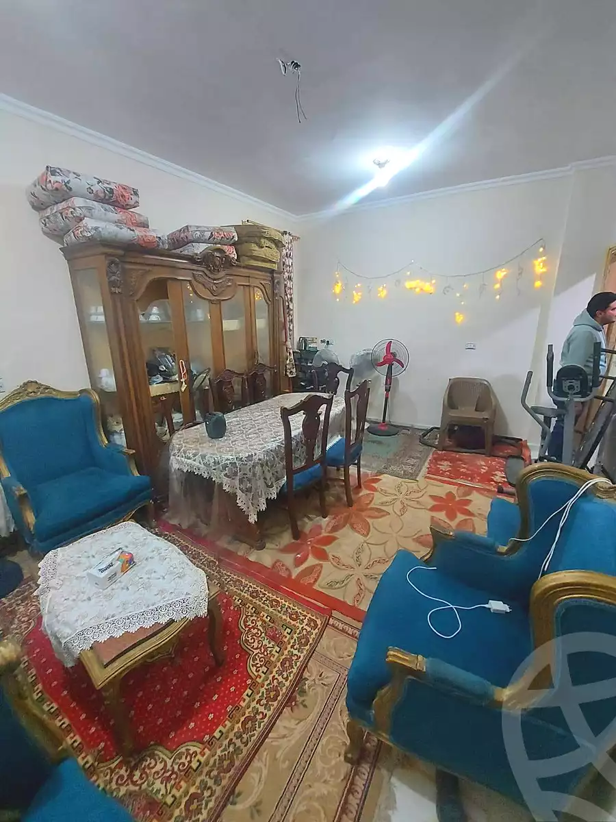https://aqarmap.com.eg/en/listing/6811773-for-sale-cairo-helwan-el-shareaa-el-sharby-st