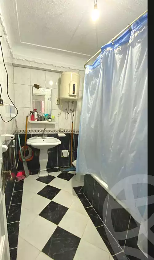 https://aqarmap.com.eg/ar/listing/6812730-for-sale-alexandria-l-jmy-lbytsh-al-kaada-st