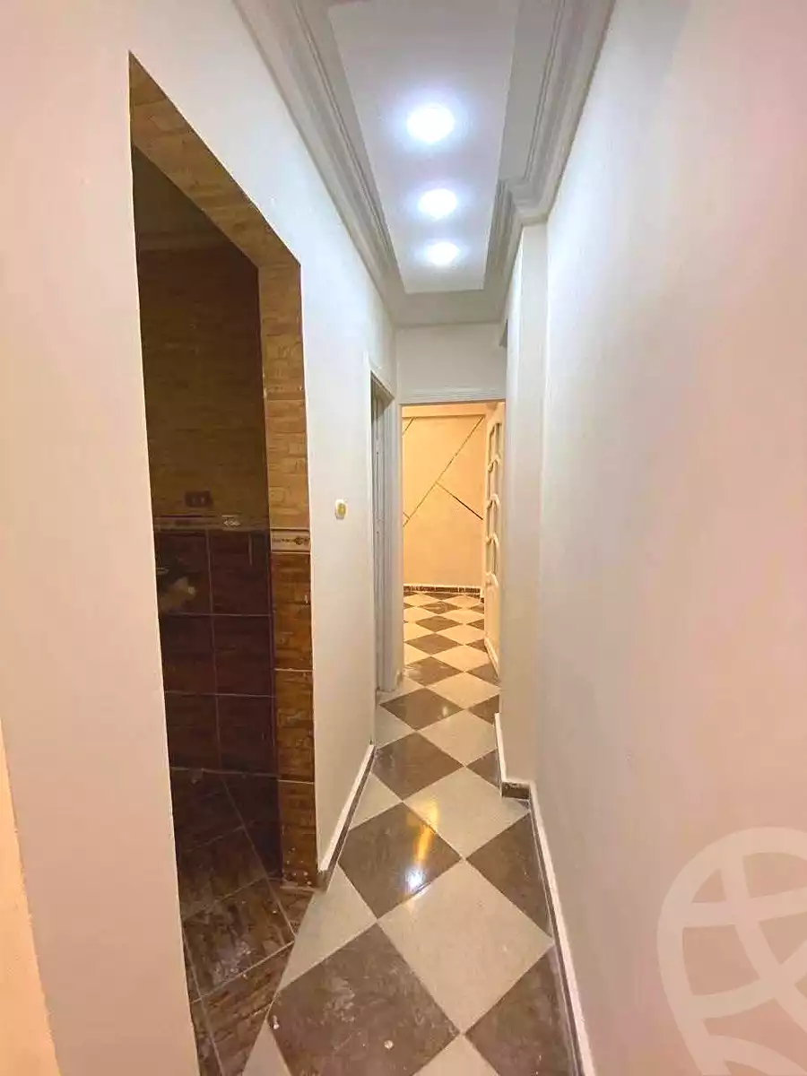 https://aqarmap.com.eg/en/listing/6812835-for-sale-alexandria-lsywf-el-falki