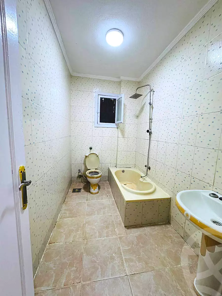 https://aqarmap.com.eg/en/listing/6812900-for-sale-alexandria-l-jmy-shataa-el-nakheel