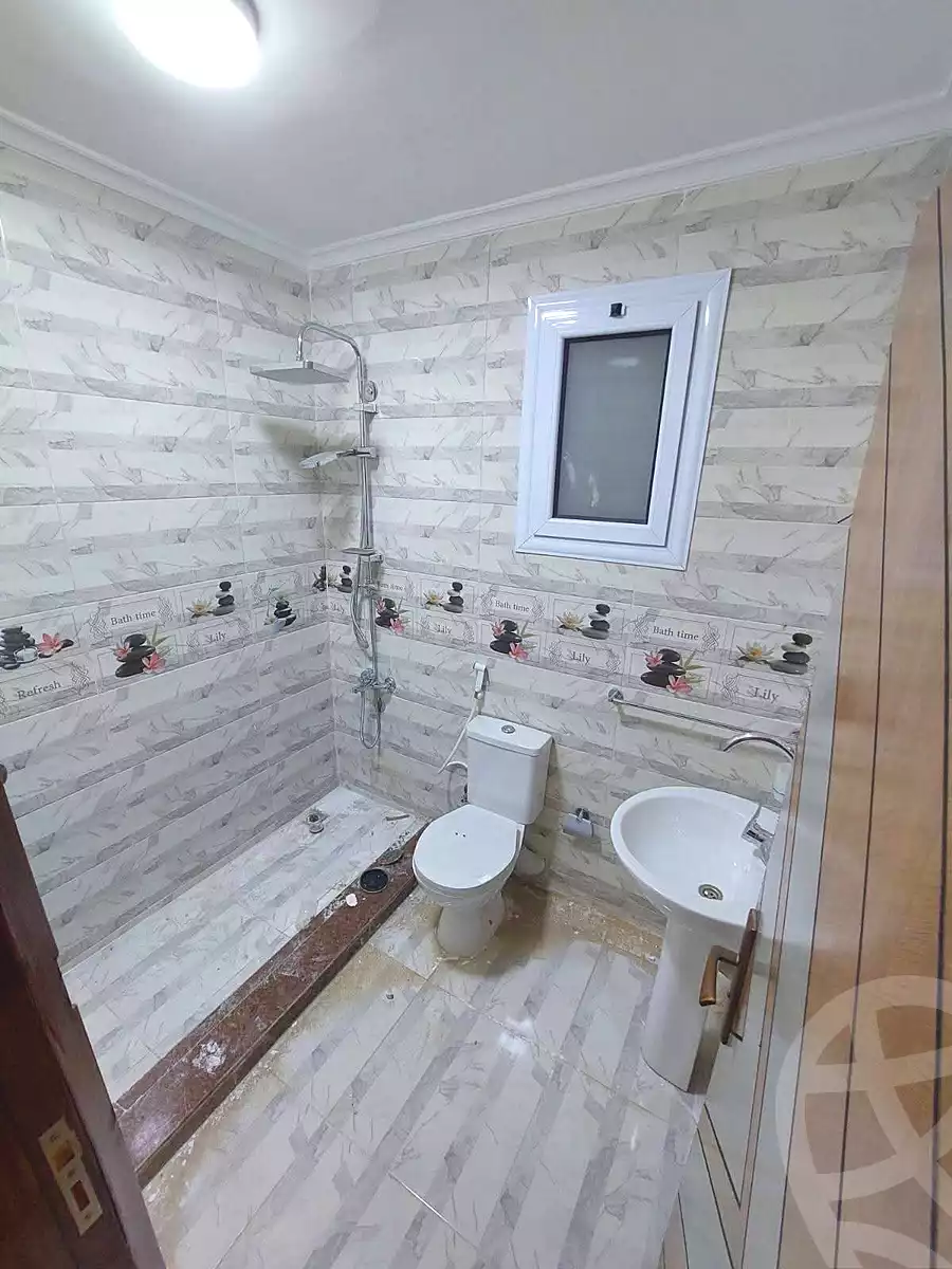 https://aqarmap.com.eg/en/listing/6813044-for-sale-alexandria-sydy-bshr-sydy-bshr-bhry-gamal-abd-el-nasir-st