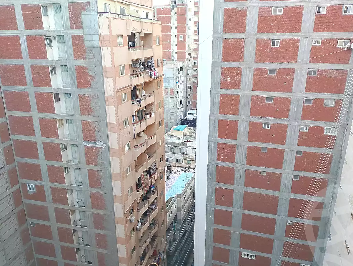 https://aqarmap.com.eg/ar/listing/6813049-for-sale-alexandria-el-asafra-street-528-st