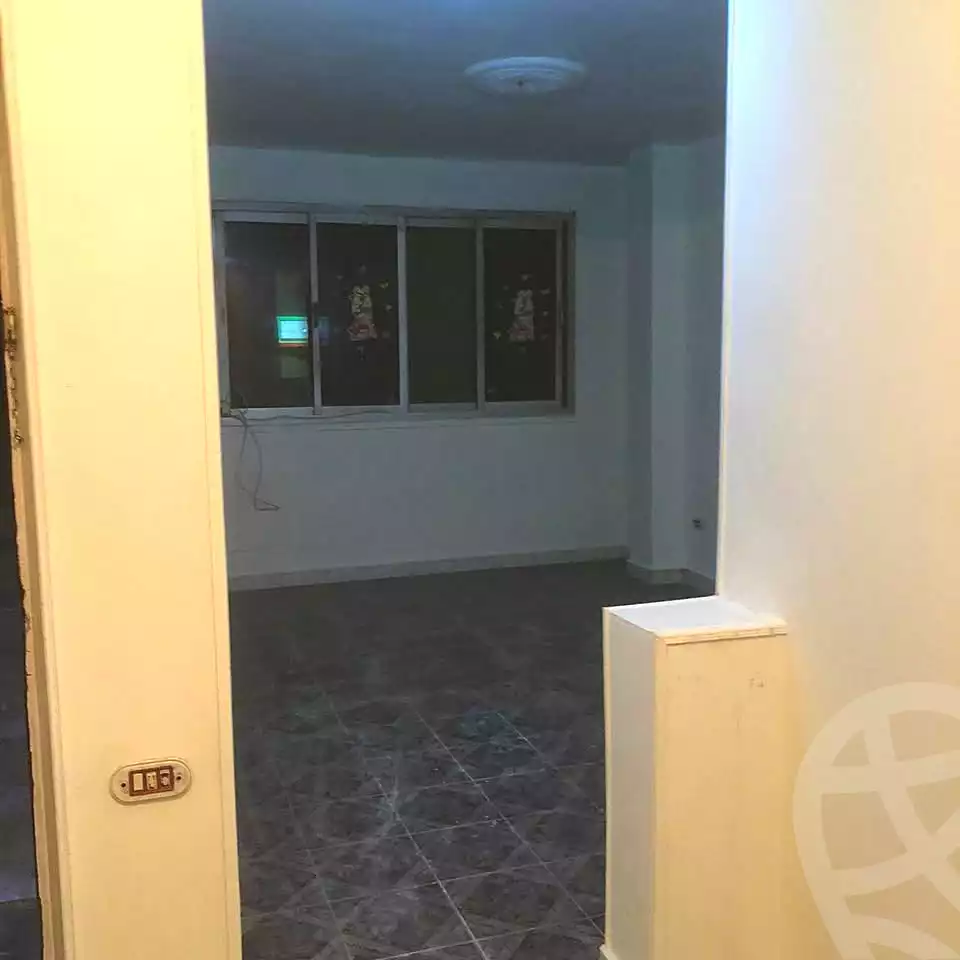 https://aqarmap.com.eg/ar/listing/6813469-for-sale-cairo-el-haram-shareaa-khatem-el-morsalen