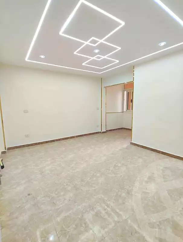 https://aqarmap.com.eg/ar/listing/6813621-for-sale-alexandria-el-asafra-l-sfr-bhry