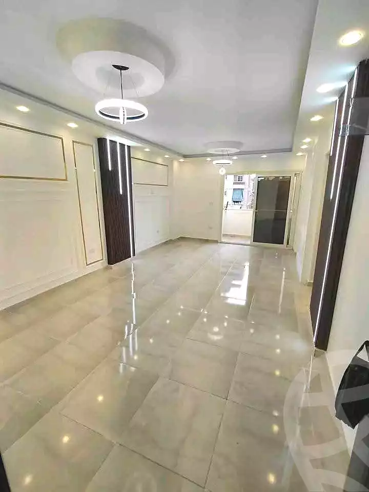https://aqarmap.com.eg/ar/listing/6813842-for-sale-alexandria-sydy-bshr-sydy-bshr-bhry-gamal-abd-el-nasir-st