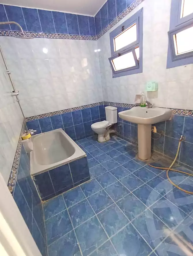 https://aqarmap.com.eg/en/listing/6813944-for-rent-cairo-helwan-sherif-st