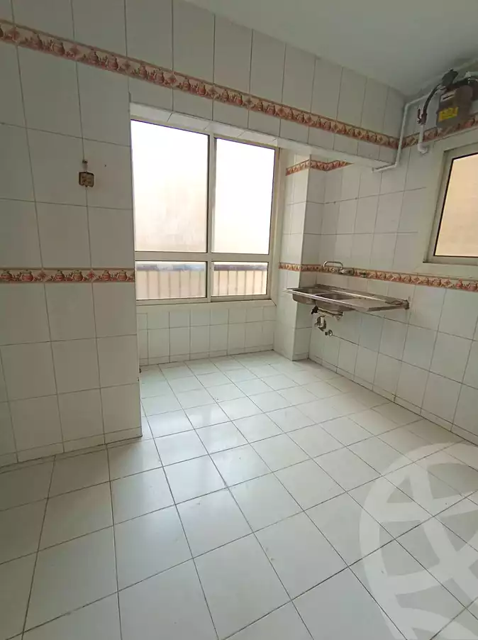 https://aqarmap.com.eg/en/listing/6813944-for-rent-cairo-helwan-sherif-st