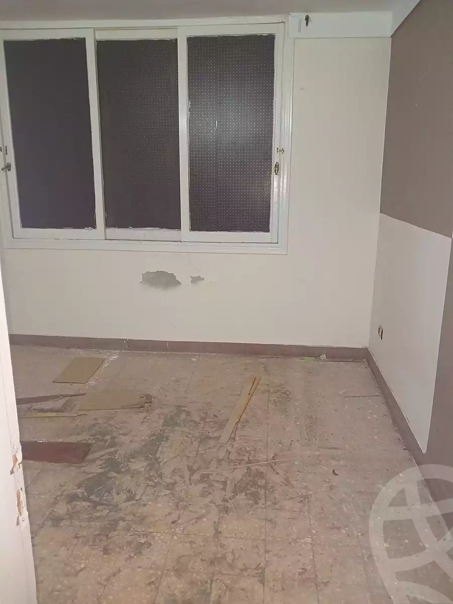 https://aqarmap.com.eg/en/listing/6814090-for-sale-alexandria-l-jmy-el-hanouvel