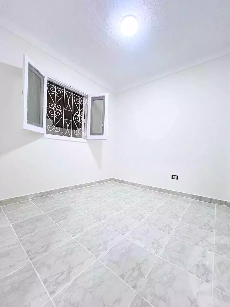 https://aqarmap.com.eg/ar/listing/6814127-for-sale-alexandria-l-jmy-shataa-el-nakheel
