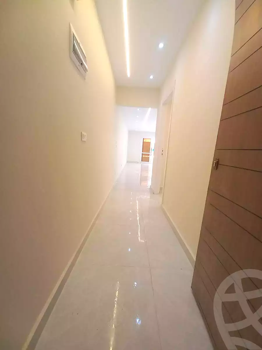 https://aqarmap.com.eg/ar/listing/6814228-for-sale-alexandria-sydy-bshr-sydy-bshr-bhry-ibrahim-el-sayed-st