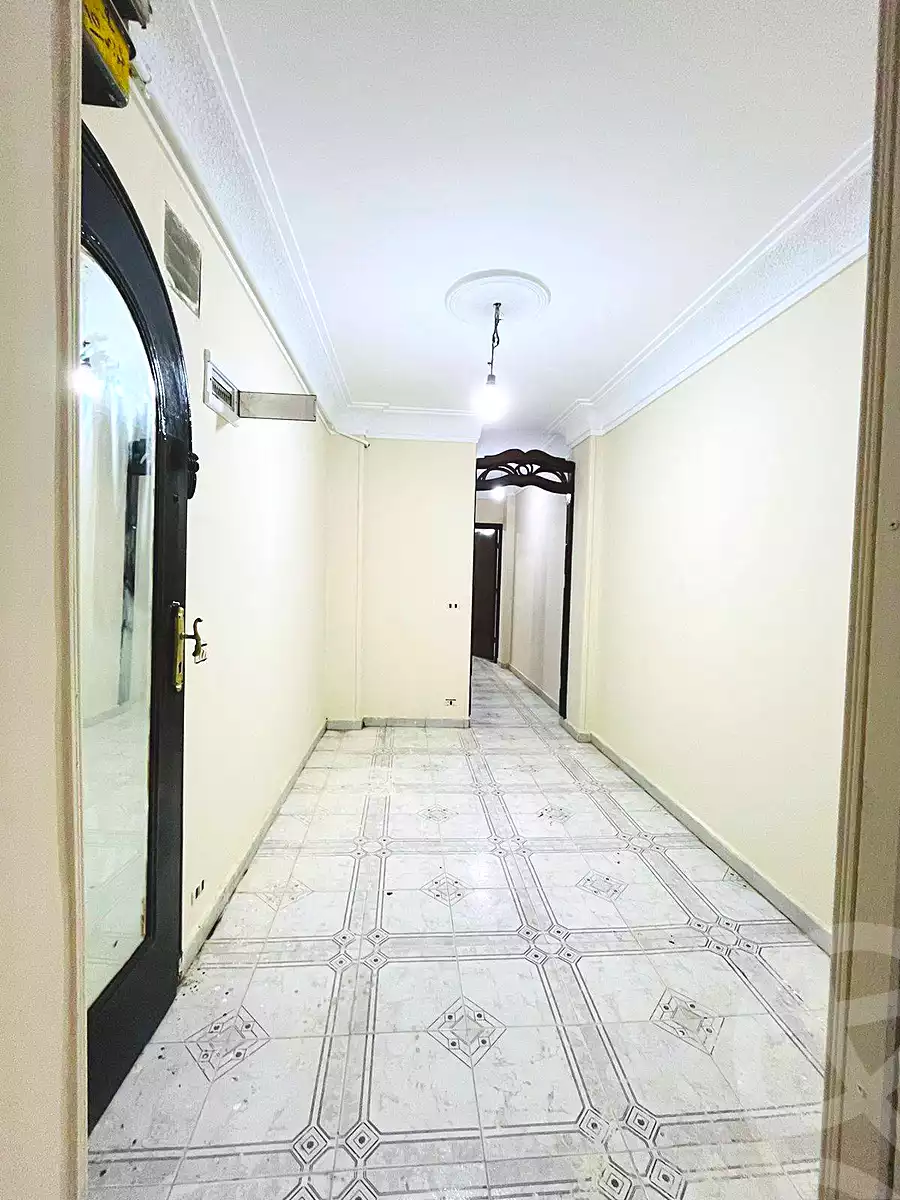 https://aqarmap.com.eg/en/listing/6814328-for-sale-alexandria-lsywf-el-falki