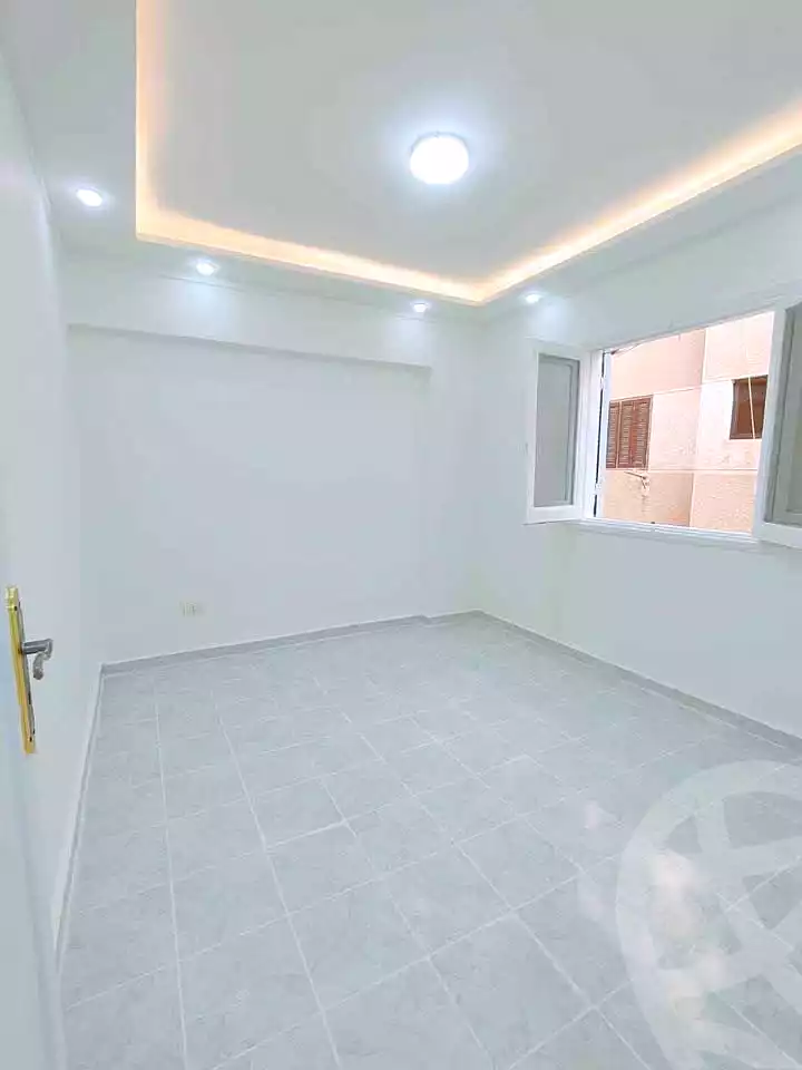https://aqarmap.com.eg/ar/listing/6814878-for-sale-alexandria-lsywf-el-falki-street-16-el-eslah
