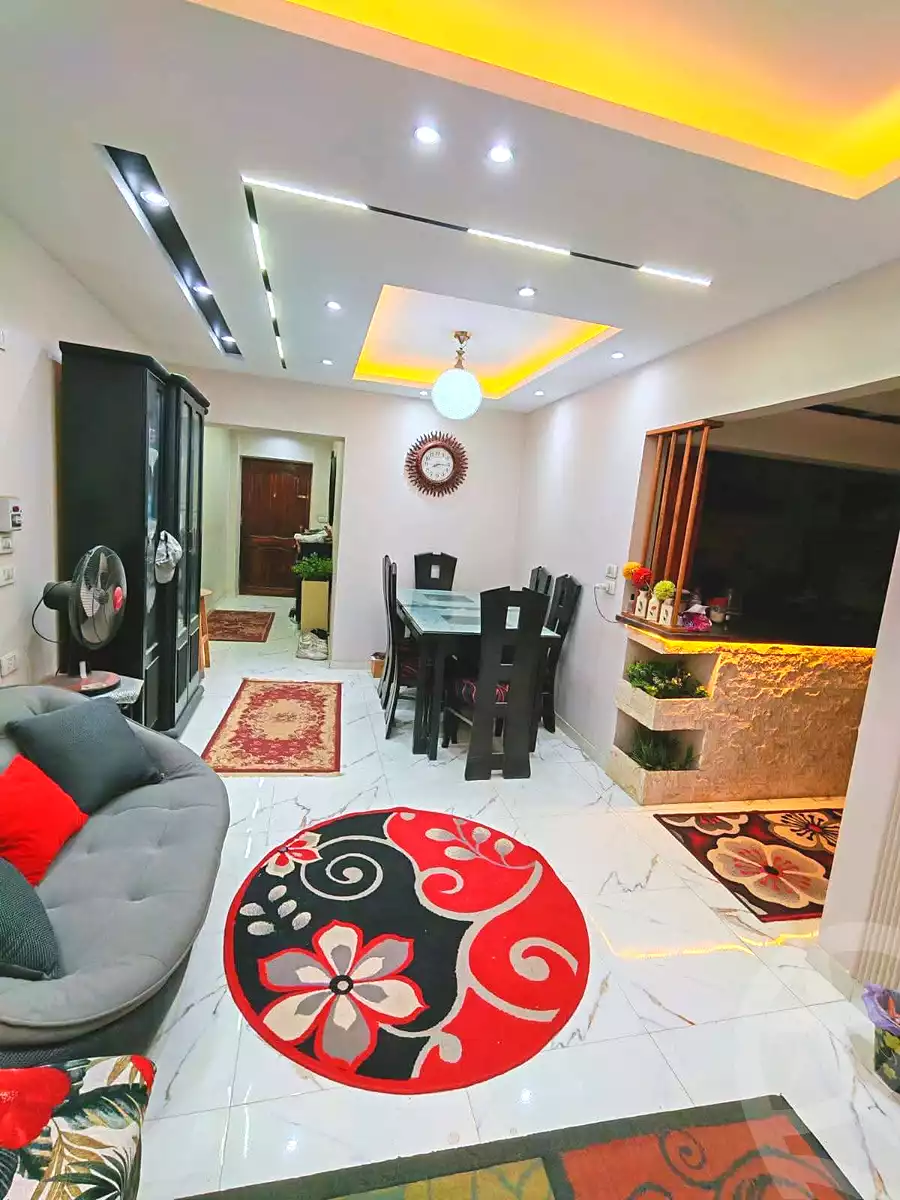 https://aqarmap.com.eg/ar/listing/6815025-for-sale-cairo-helwan-mnshy-yn-hlwn-rael-st