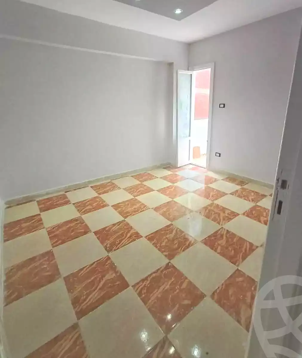 https://aqarmap.com.eg/en/listing/6815072-for-sale-alexandria-lsywf-el-falki