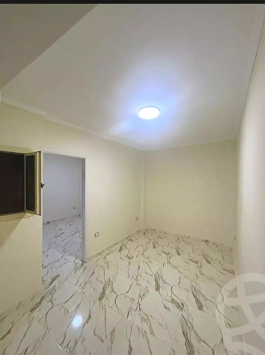 https://aqarmap.com.eg/ar/listing/6815179-for-sale-alexandria-sydy-bshr-sydy-bshr-bhry-shr-mhmwd-l-yswy