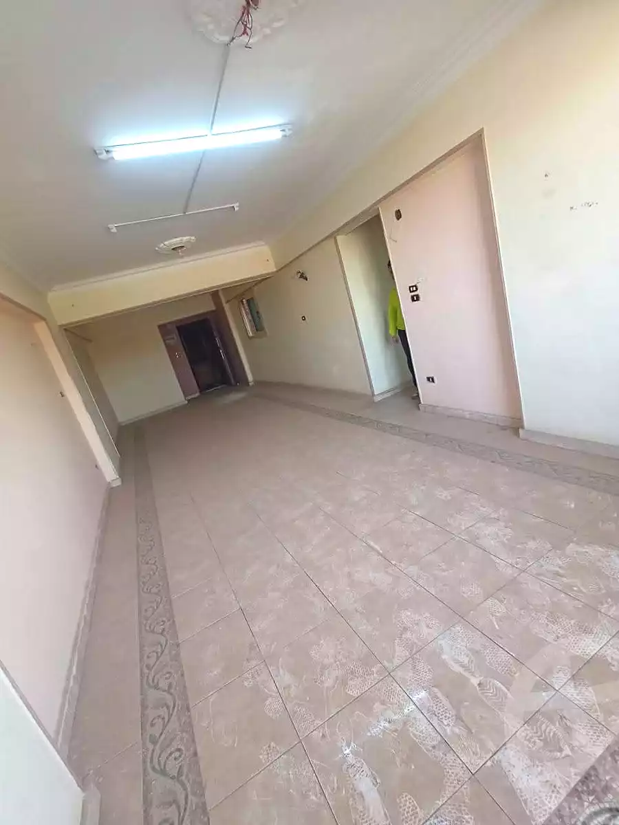https://aqarmap.com.eg/en/listing/6815602-for-sale-cairo-helwan-zou-el-fekar-basha-st