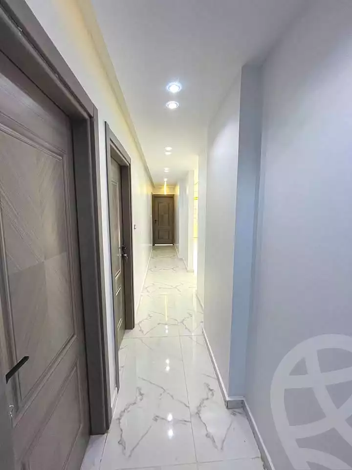 https://aqarmap.com.eg/ar/listing/6815764-for-sale-alexandria-l-jmy-lbytsh-bianchiii-el-bashwat-st